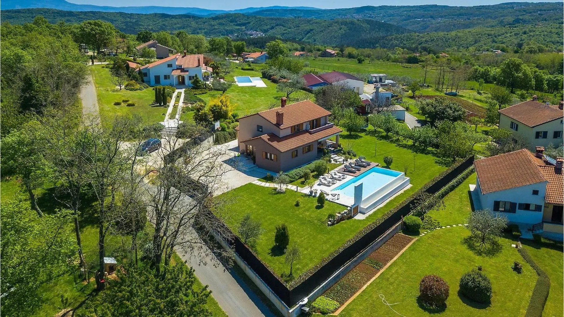 Villa Brdo 0*, Trviz Croatia